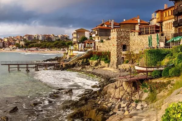 Burgaz - Varna & Nessebar Turu ( Çanakkale Hareketli )